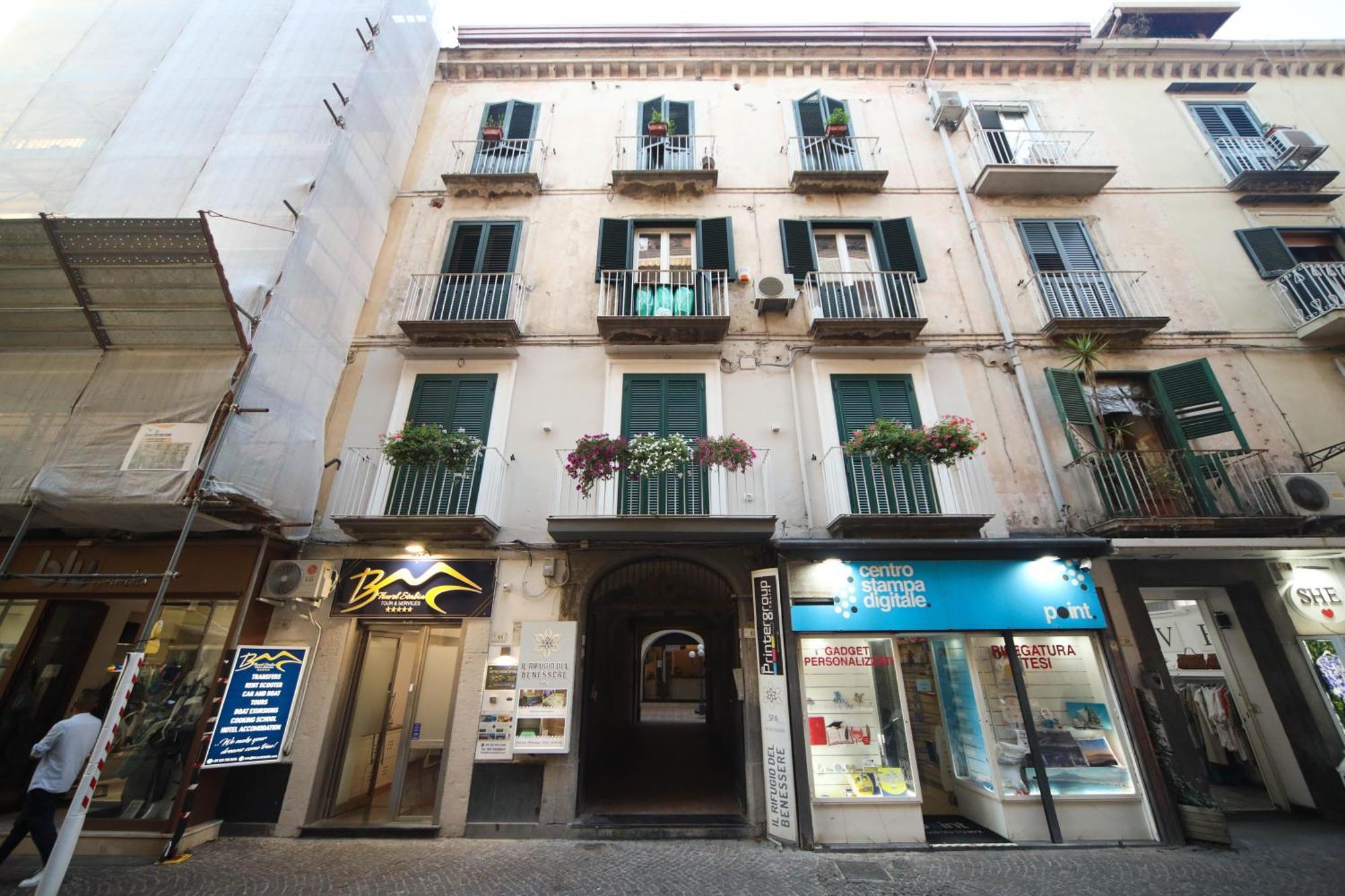 Lucrezia'S Home カステッランマーレ・ディ・スタービア エクステリア 写真